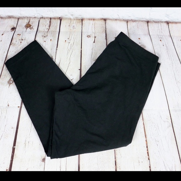 Victoria's Secret Pants - VS Sport Anytime Cotton Crop Leggings